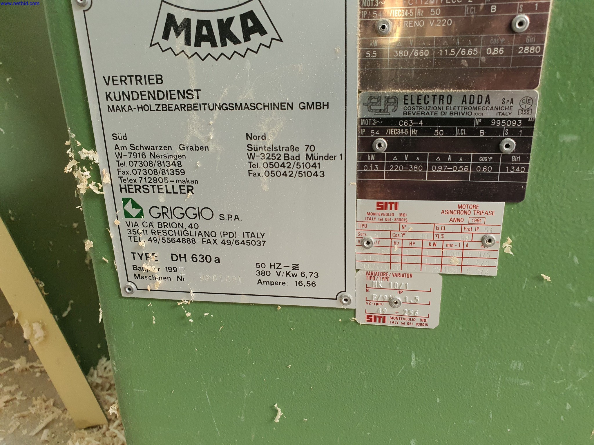 Dobrze utrzymane maszyny do produkcji mebli do salonu-4