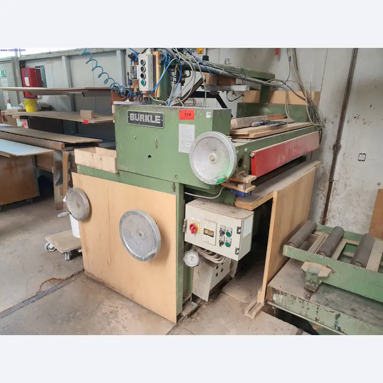 Máquinas en buen estado para la fabricación de muebles de salón-1