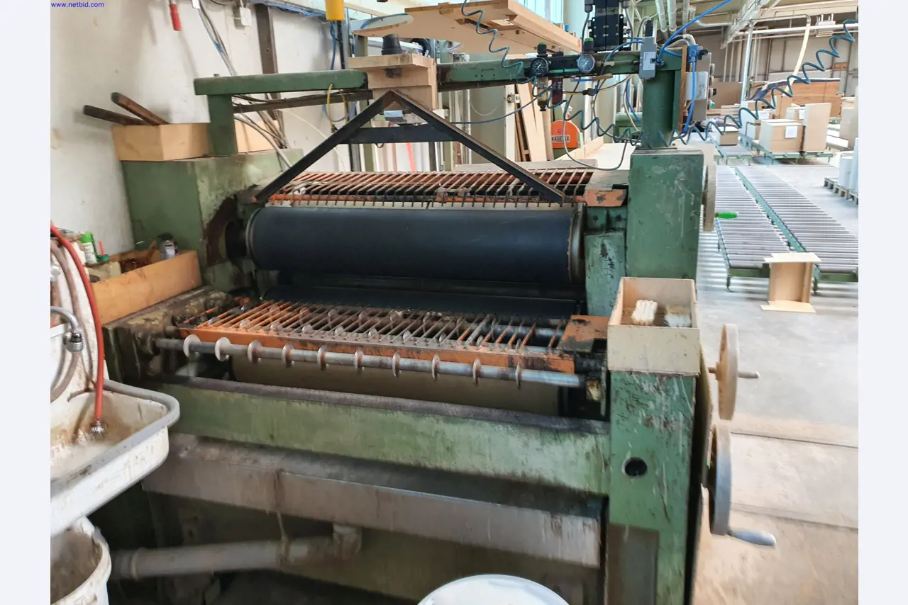 Máquinas en buen estado para la fabricación de muebles de salón-6