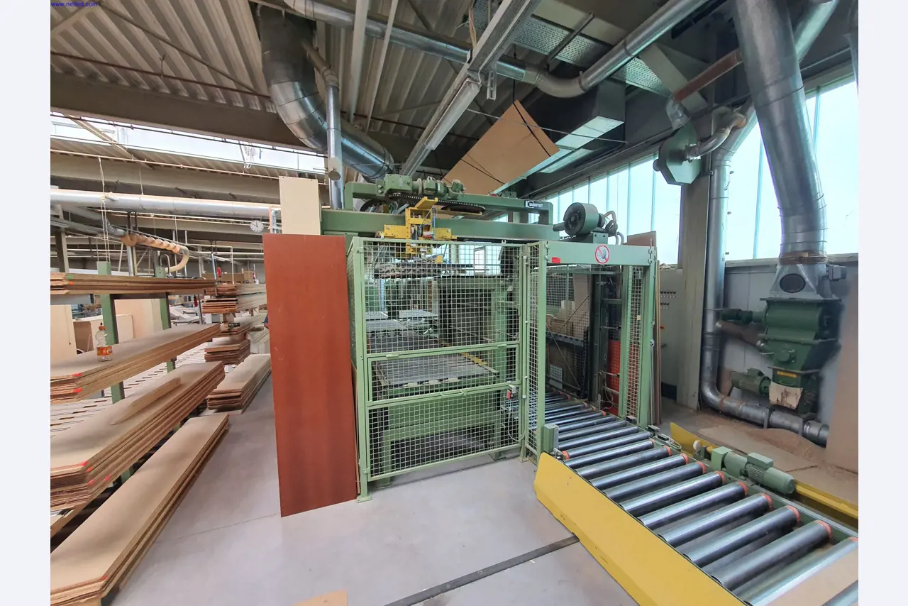 Dobrze utrzymane maszyny do produkcji mebli do salonu-10