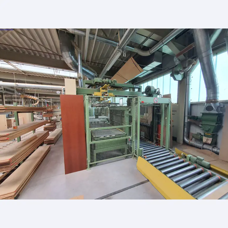 Dobrze utrzymane maszyny do produkcji mebli do salonu-10