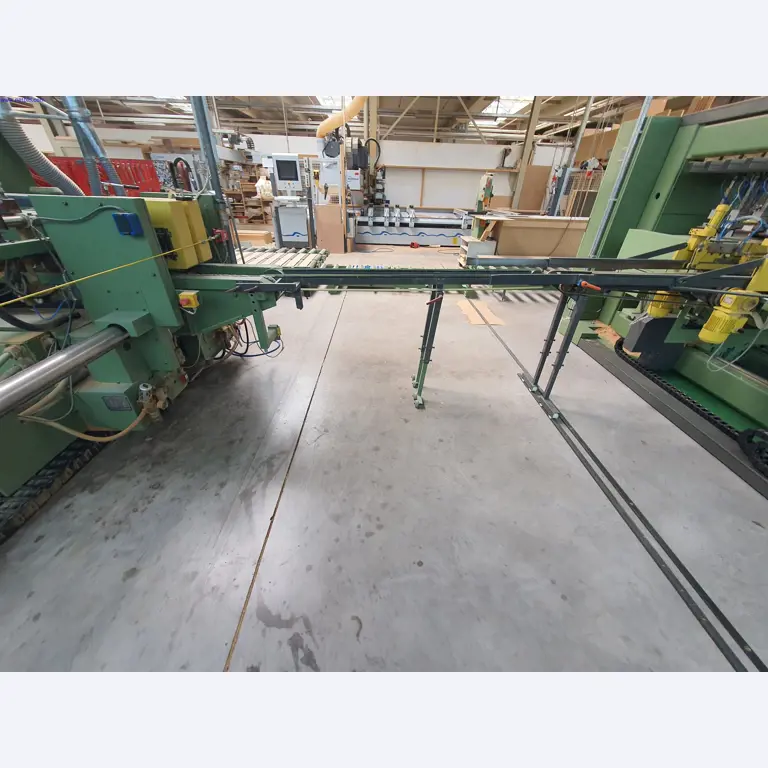 Dobrze utrzymane maszyny do produkcji mebli do salonu-24