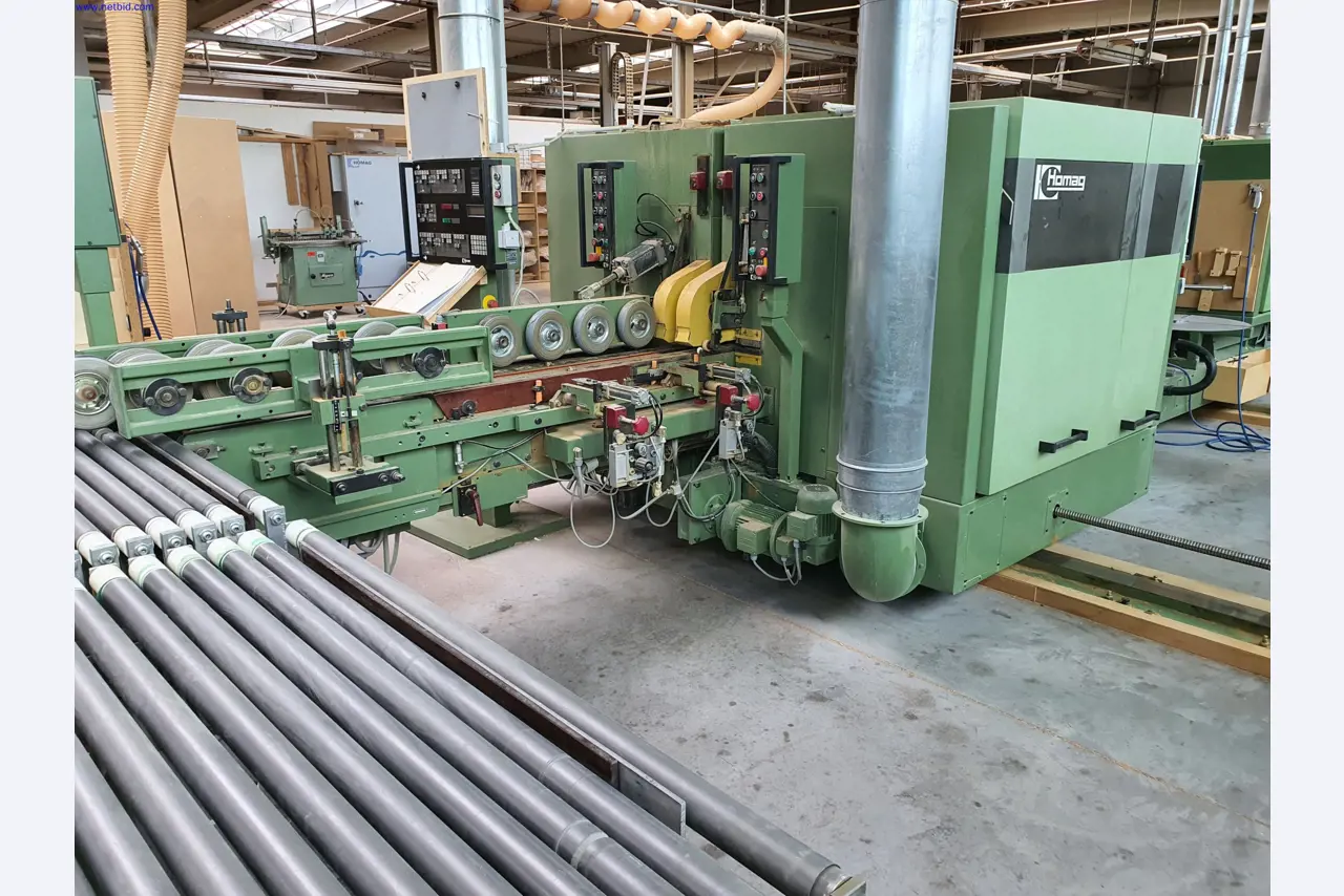 Dobrze utrzymane maszyny do produkcji mebli do salonu-27