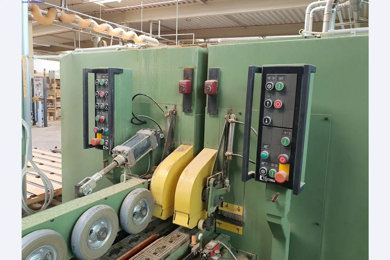 Dobrze utrzymane maszyny do produkcji mebli do salonu-29