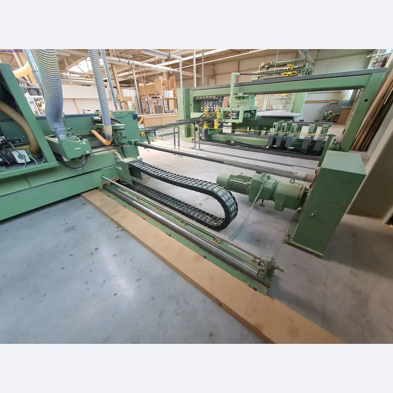 Dobrze utrzymane maszyny do produkcji mebli do salonu-34