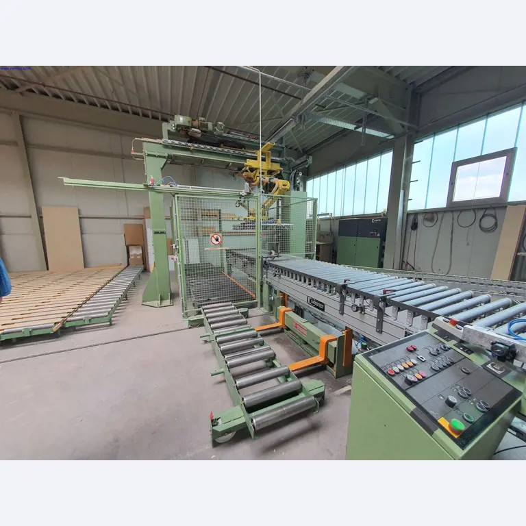 Dobrze utrzymane maszyny do produkcji mebli do salonu-39