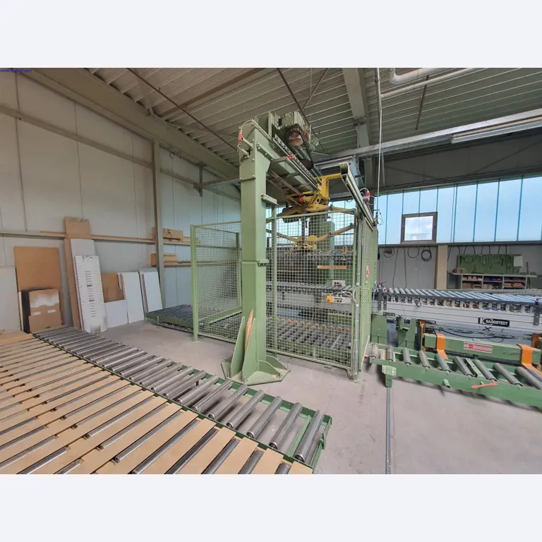 Dobrze utrzymane maszyny do produkcji mebli do salonu-44