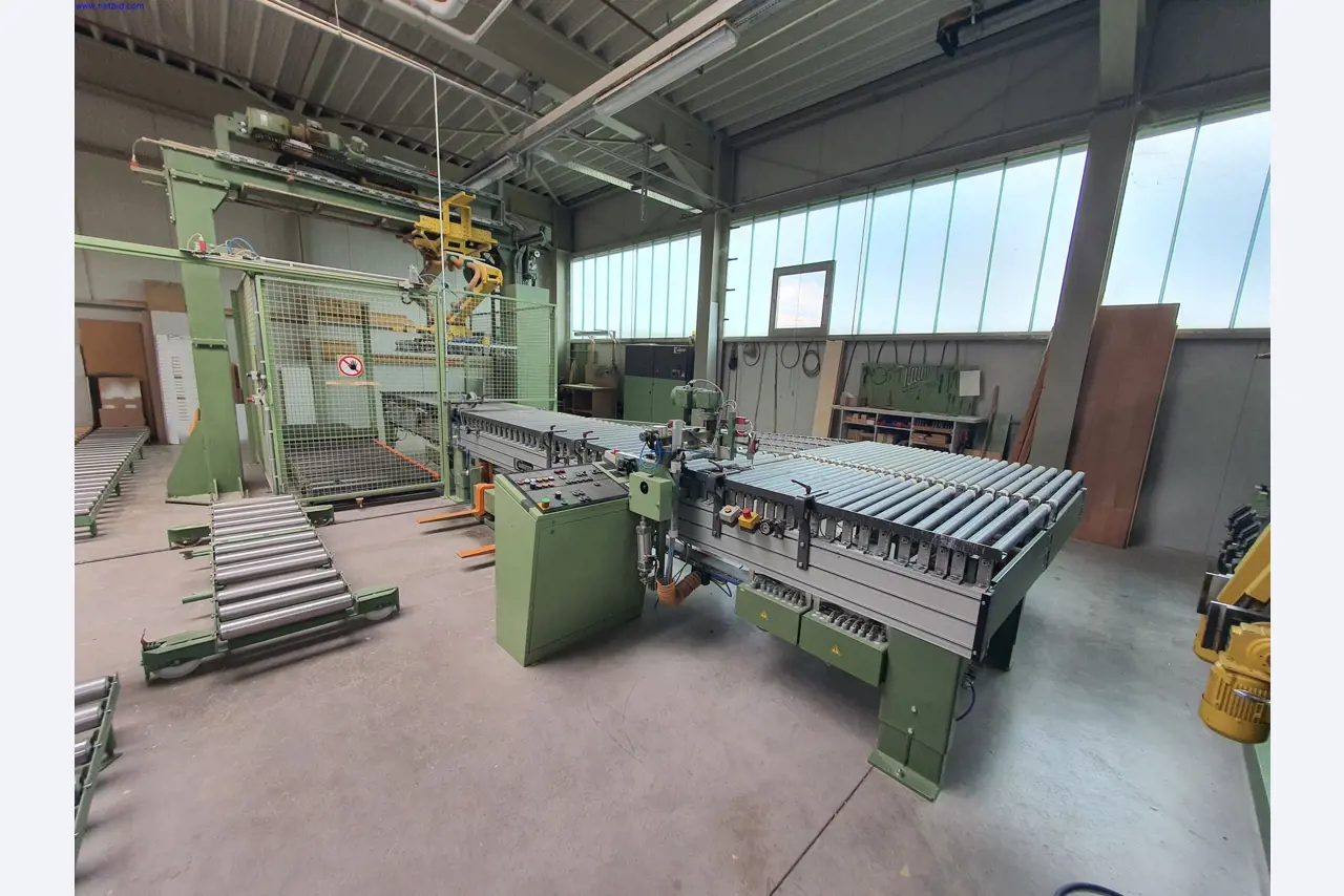 Dobrze utrzymane maszyny do produkcji mebli do salonu-47