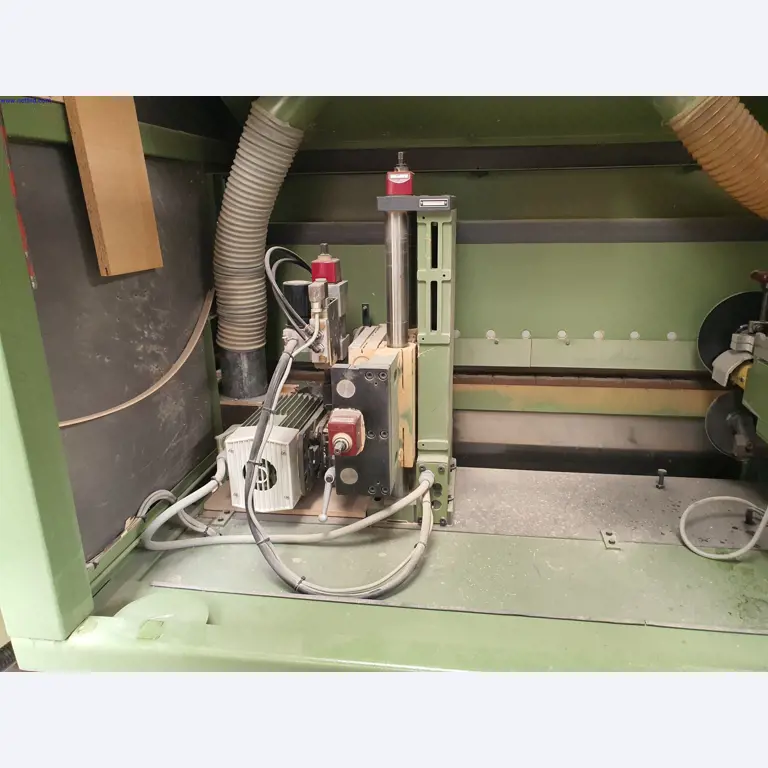 Dobrze utrzymane maszyny do produkcji mebli do salonu-49