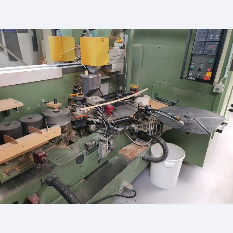 Dobrze utrzymane maszyny do produkcji mebli do salonu-50