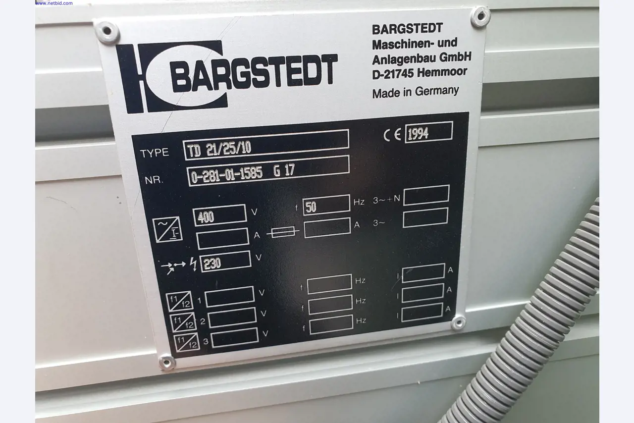 Dobrze utrzymane maszyny do produkcji mebli do salonu-51