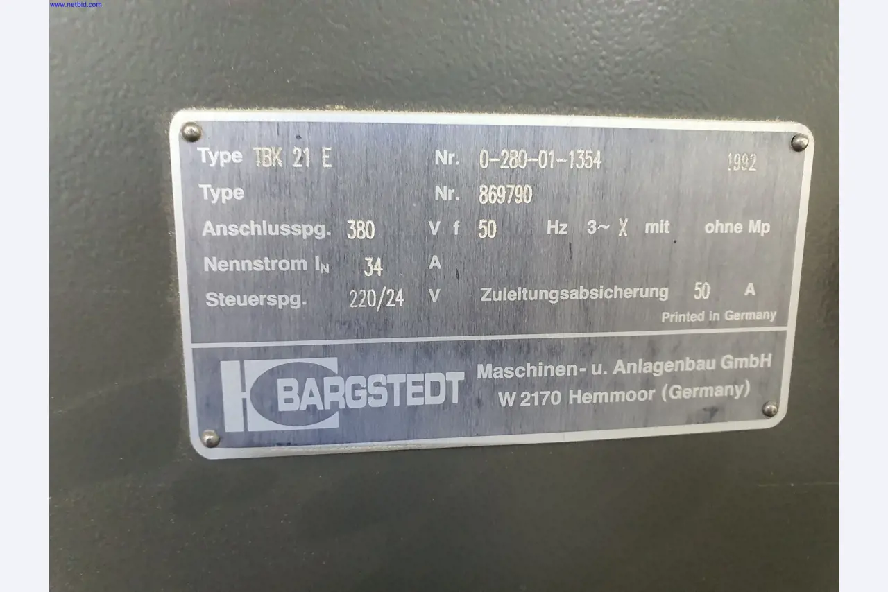 Dobrze utrzymane maszyny do produkcji mebli do salonu-9