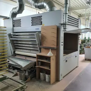 Automate de pulvérisation Homag Makor K-one