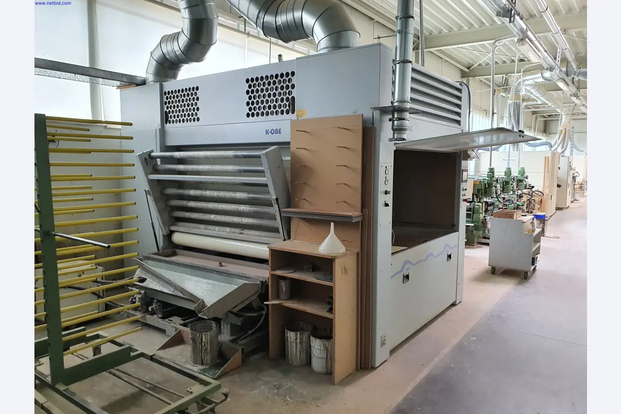 Dobrze utrzymane maszyny do produkcji mebli do salonu-1