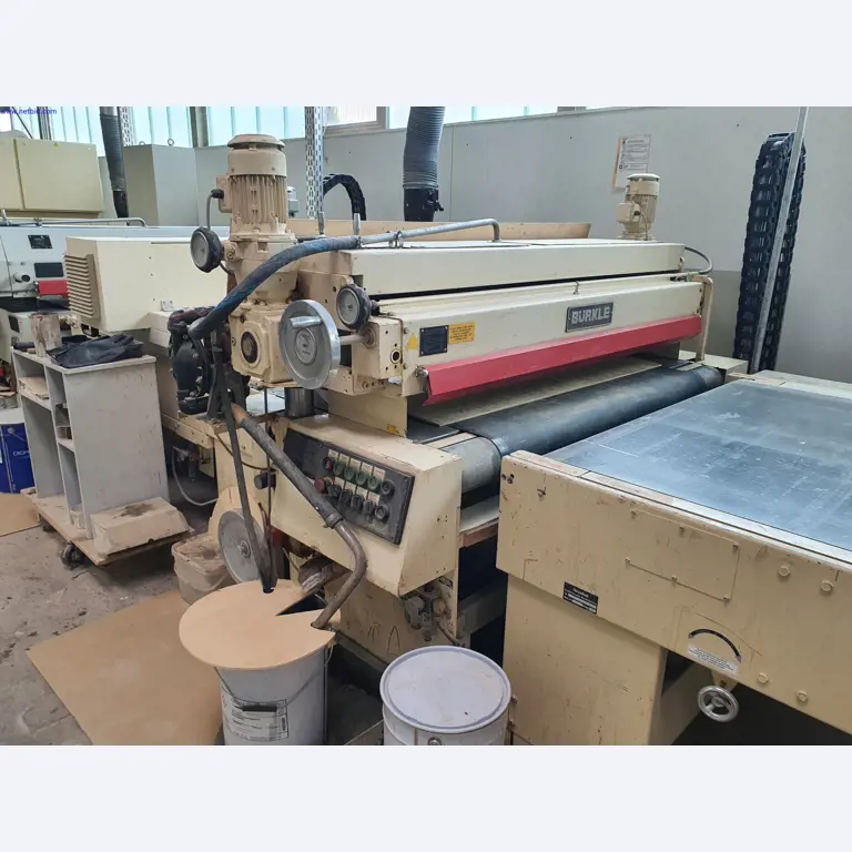 Dobrze utrzymane maszyny do produkcji mebli do salonu-22