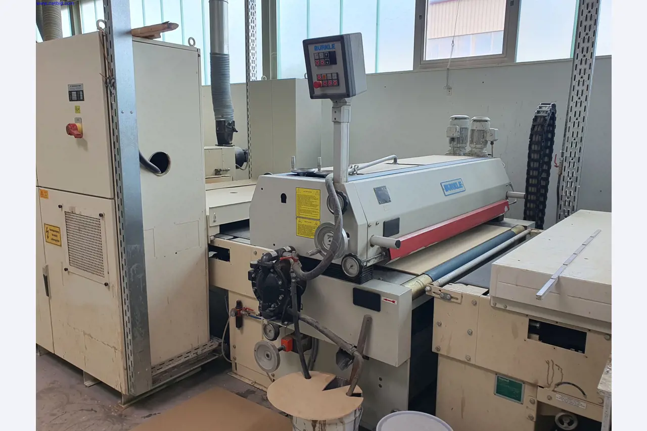 Dobrze utrzymane maszyny do produkcji mebli do salonu-29