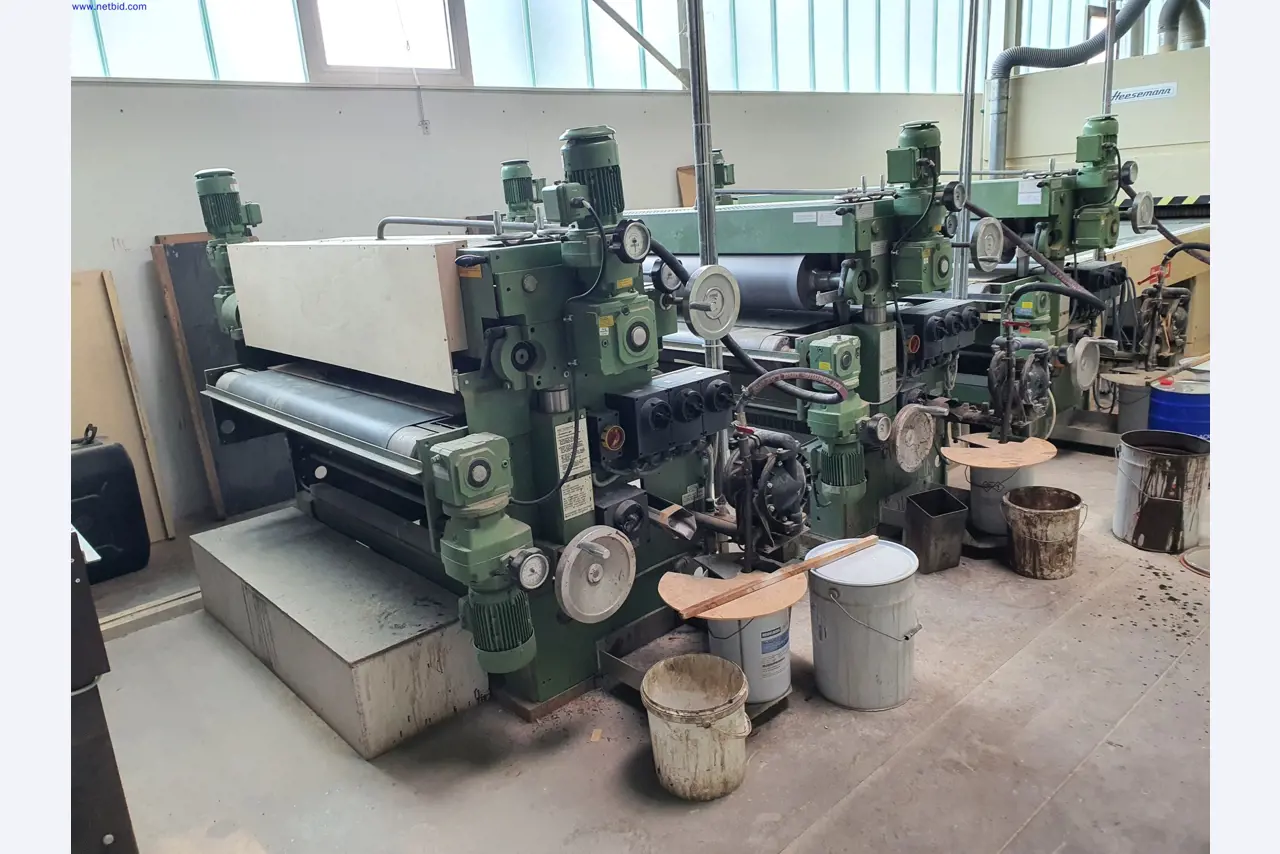 Dobrze utrzymane maszyny do produkcji mebli do salonu-35