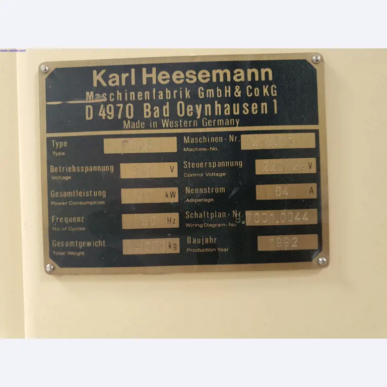 Dobrze utrzymane maszyny do produkcji mebli do salonu-37