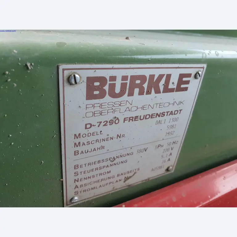 Dobrze utrzymane maszyny do produkcji mebli do salonu-41