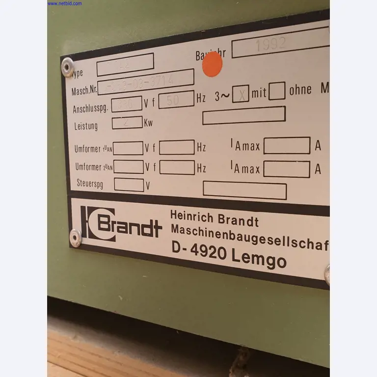 Máquinas bem conservadas para a produção de mobiliário para salas de estar-2