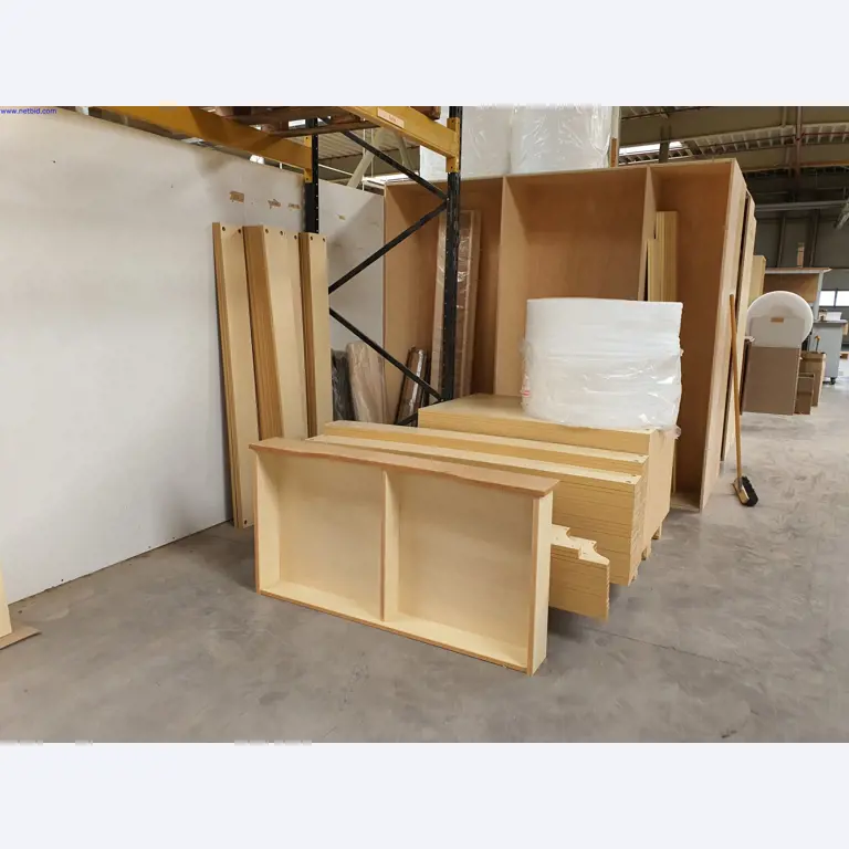 Dobrze utrzymane maszyny do produkcji mebli do salonu-3