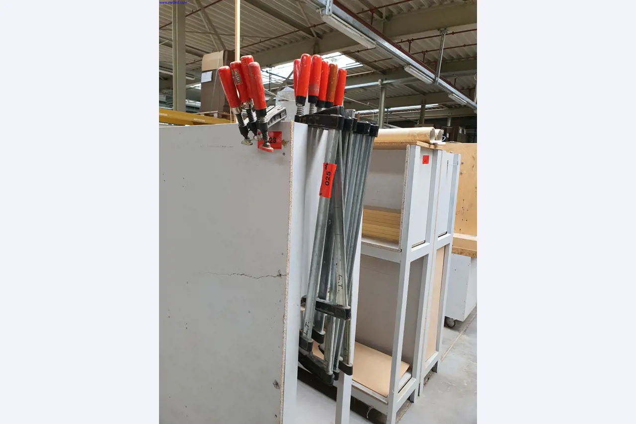 Máquinas en buen estado para la fabricación de muebles de salón-3