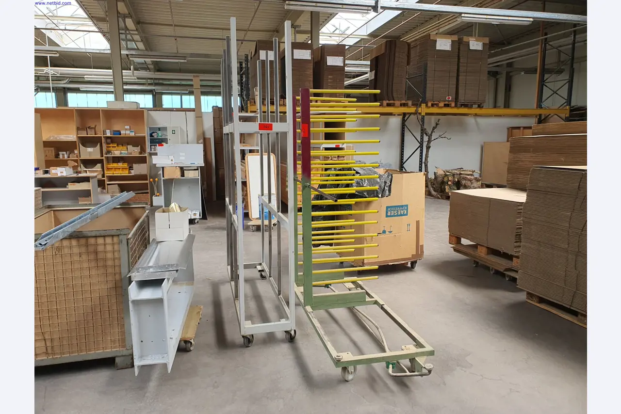 Well-maintained machines for the production of living room furniture-1