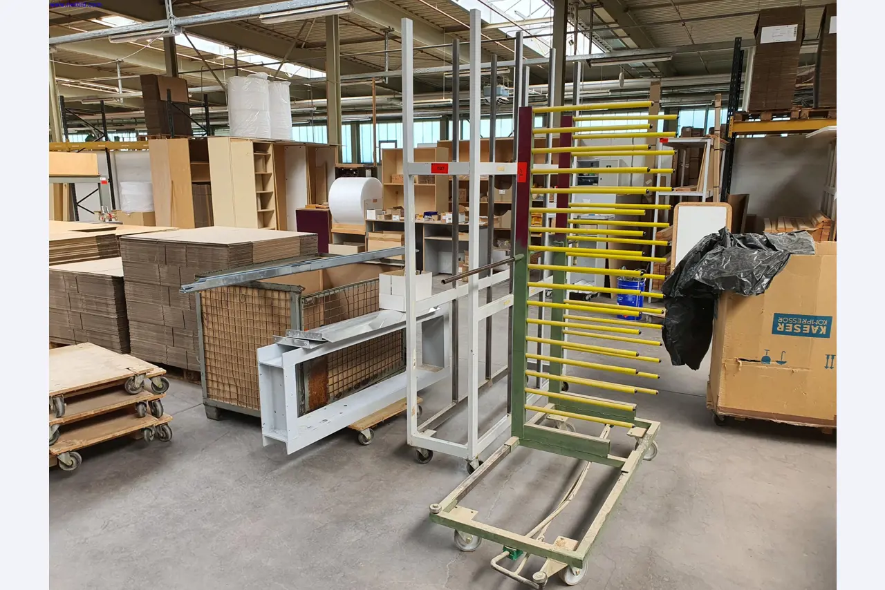 Well-maintained machines for the production of living room furniture-2