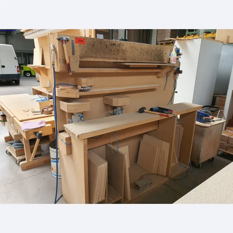 Máquinas en buen estado para la fabricación de muebles de salón-2