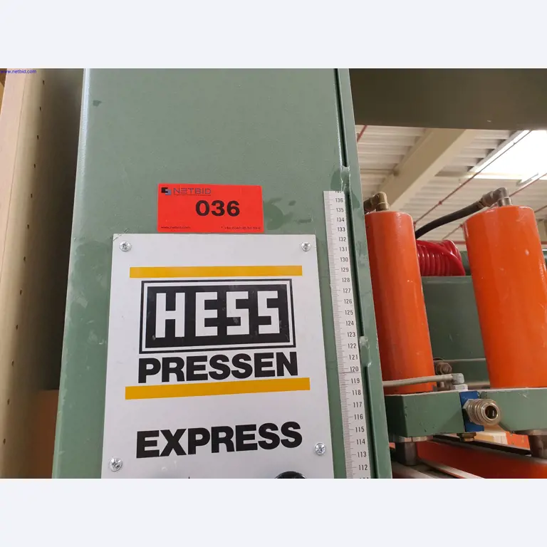 Dobrze utrzymane maszyny do produkcji mebli do salonu-11