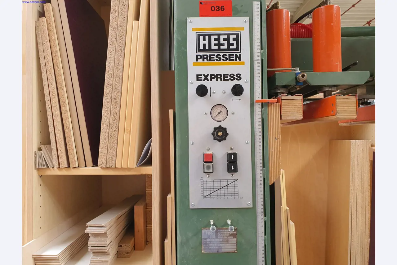 Dobrze utrzymane maszyny do produkcji mebli do salonu-3