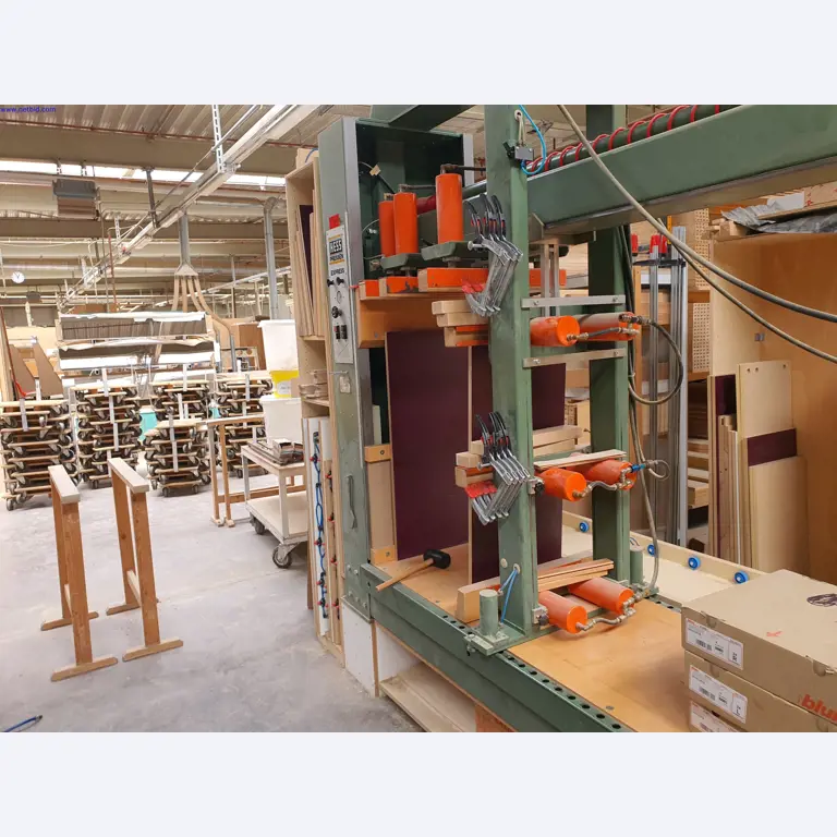 Dobrze utrzymane maszyny do produkcji mebli do salonu-8