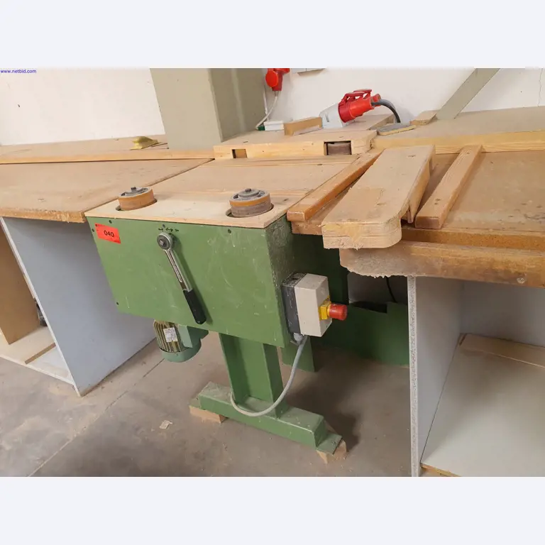 Goed onderhouden machines voor de productie van woonkamermeubels-2