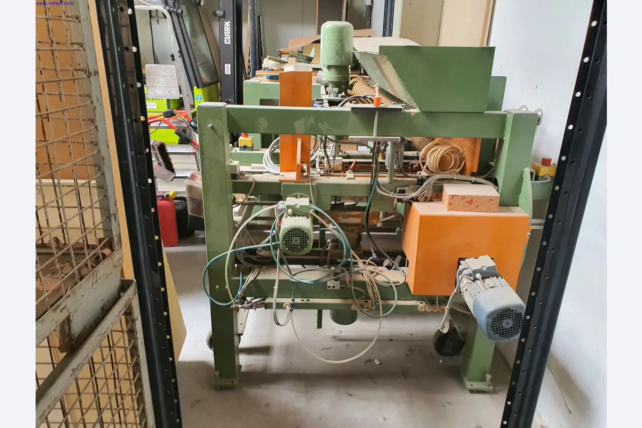 Dobrze utrzymane maszyny do produkcji mebli do salonu-4