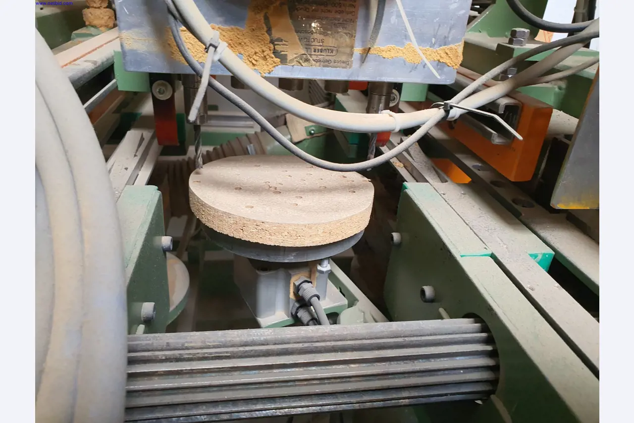 Dobrze utrzymane maszyny do produkcji mebli do salonu-6