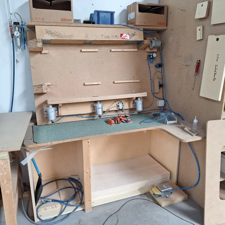 Frame press