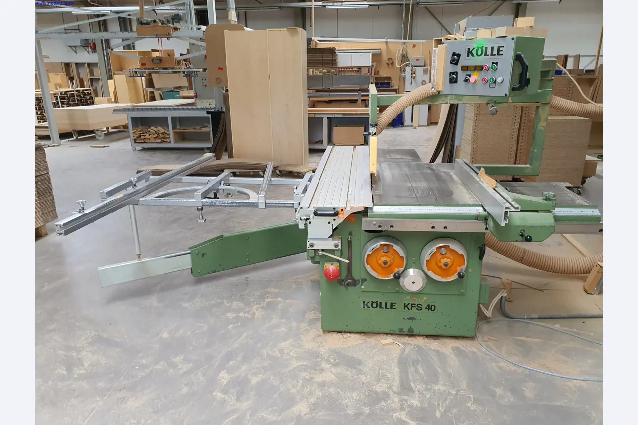 Dobrze utrzymane maszyny do produkcji mebli do salonu-2