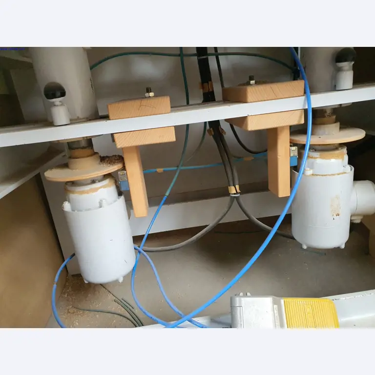 Goed onderhouden machines voor de productie van woonkamermeubels-5