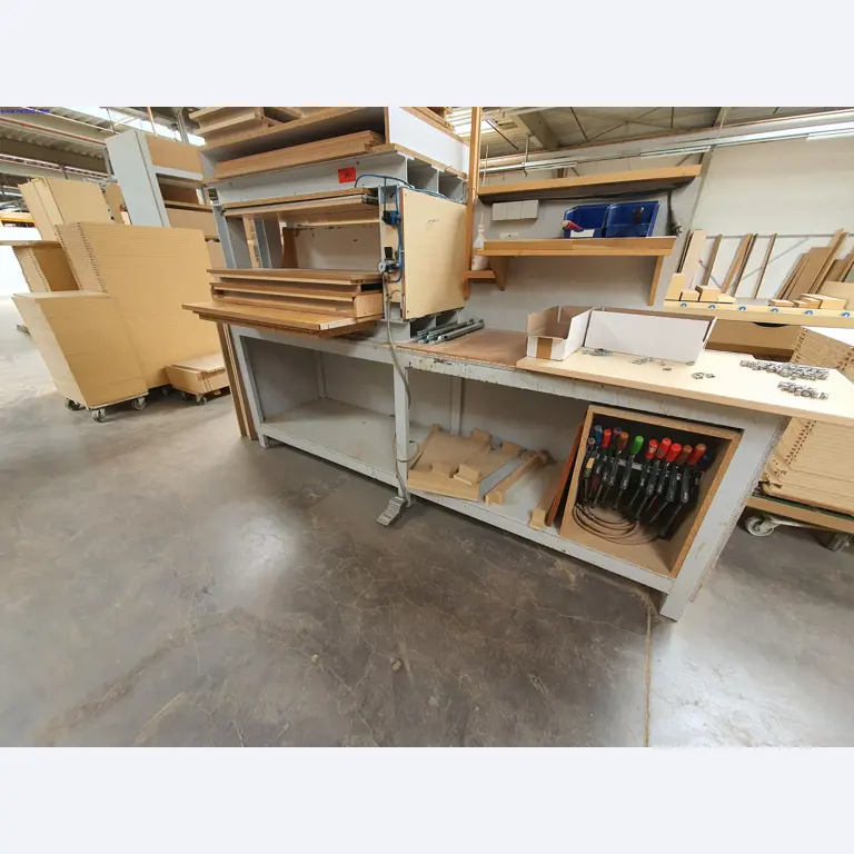 Well-maintained machines for the production of living room furniture-1