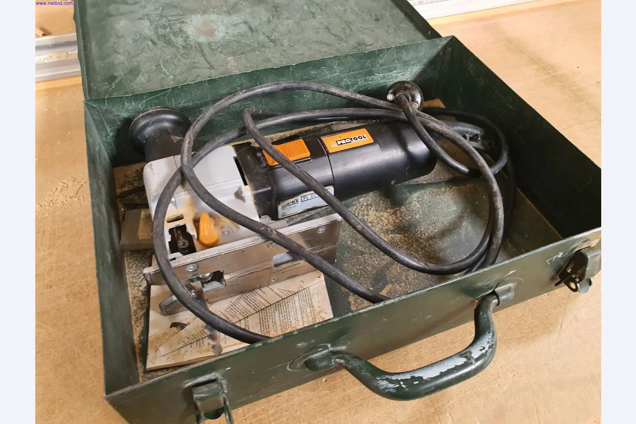 Dobrze utrzymane maszyny do produkcji mebli do salonu-2