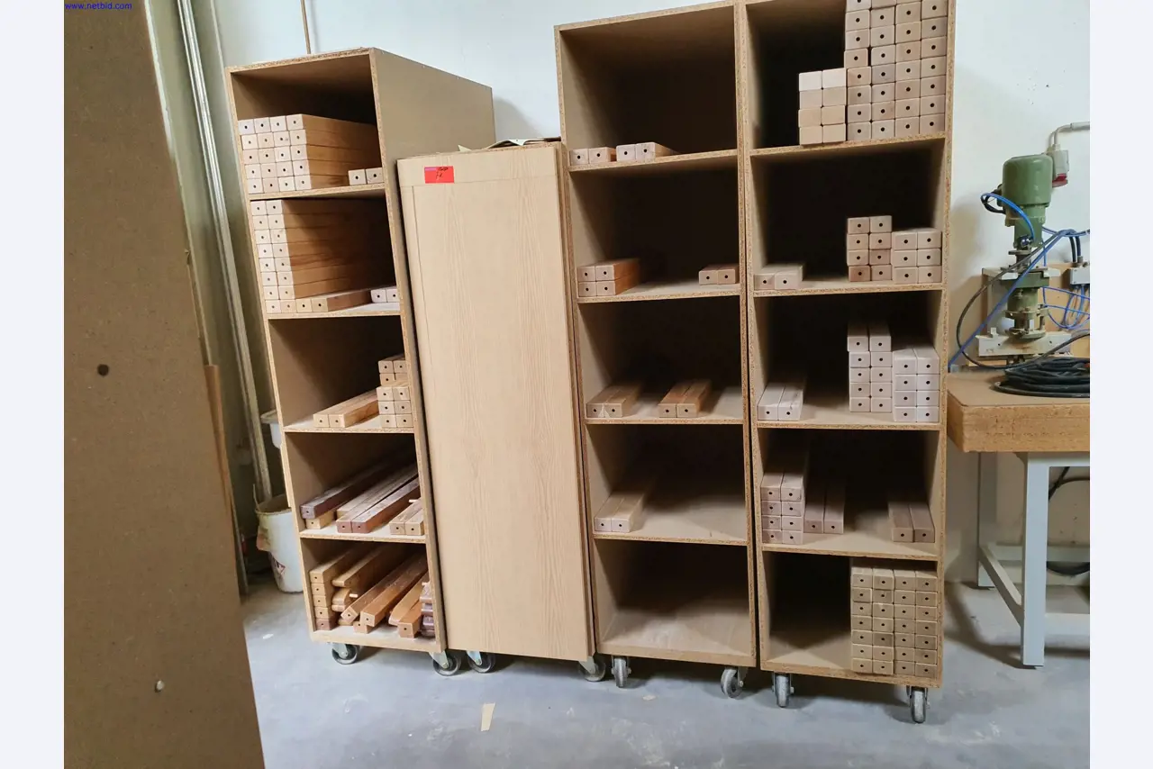 Dobrze utrzymane maszyny do produkcji mebli do salonu-6