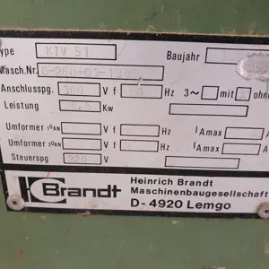Máquina de aplicação de fita de borda para peças moldadas Brandt KTV51