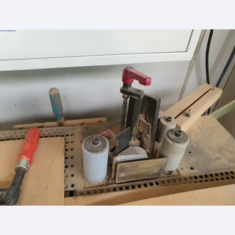 Dobrze utrzymane maszyny do produkcji mebli do salonu-3