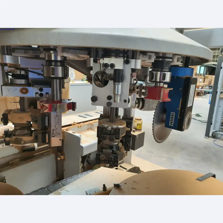 Dobrze utrzymane maszyny do produkcji mebli do salonu-20