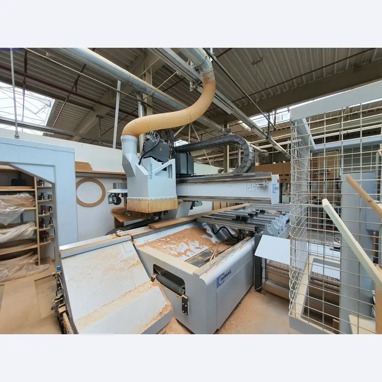 Dobrze utrzymane maszyny do produkcji mebli do salonu-22