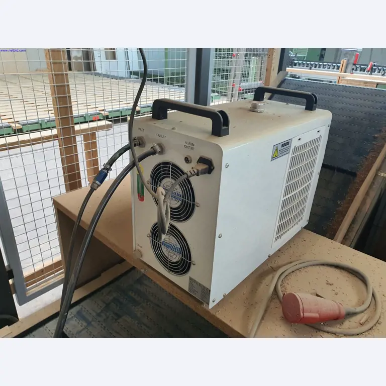 Dobrze utrzymane maszyny do produkcji mebli do salonu-27