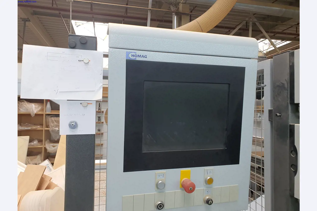 Dobrze utrzymane maszyny do produkcji mebli do salonu-31