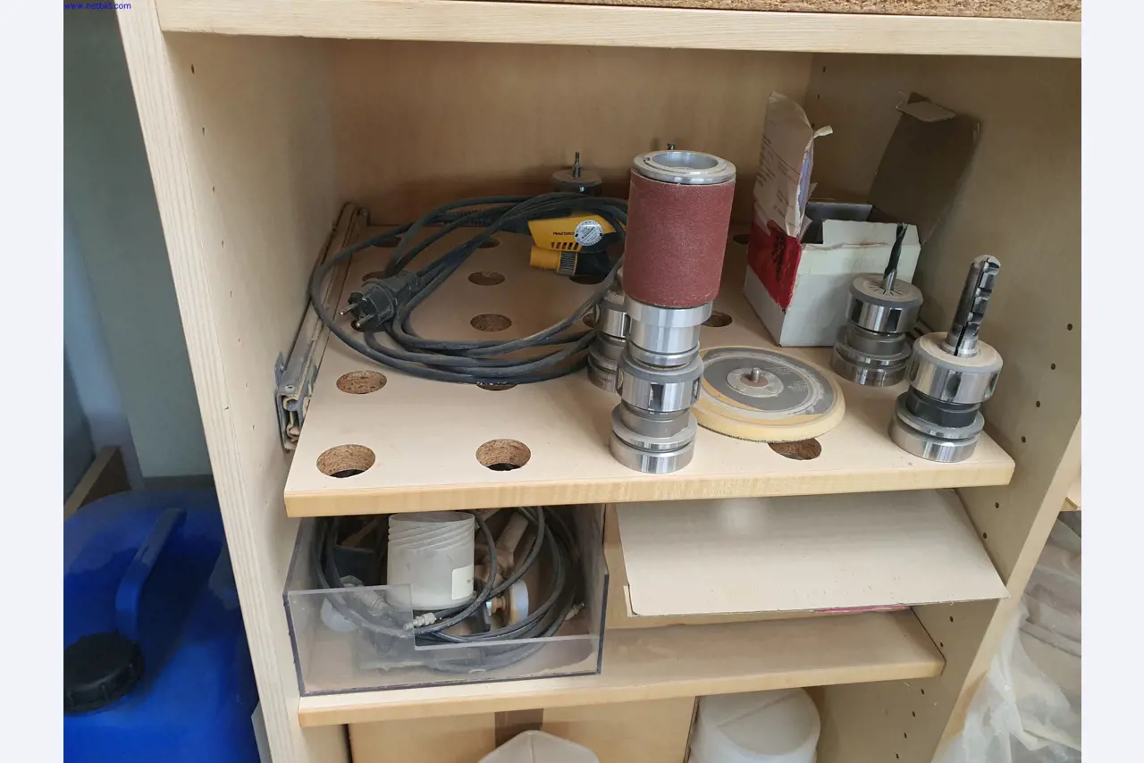 Dobrze utrzymane maszyny do produkcji mebli do salonu-38