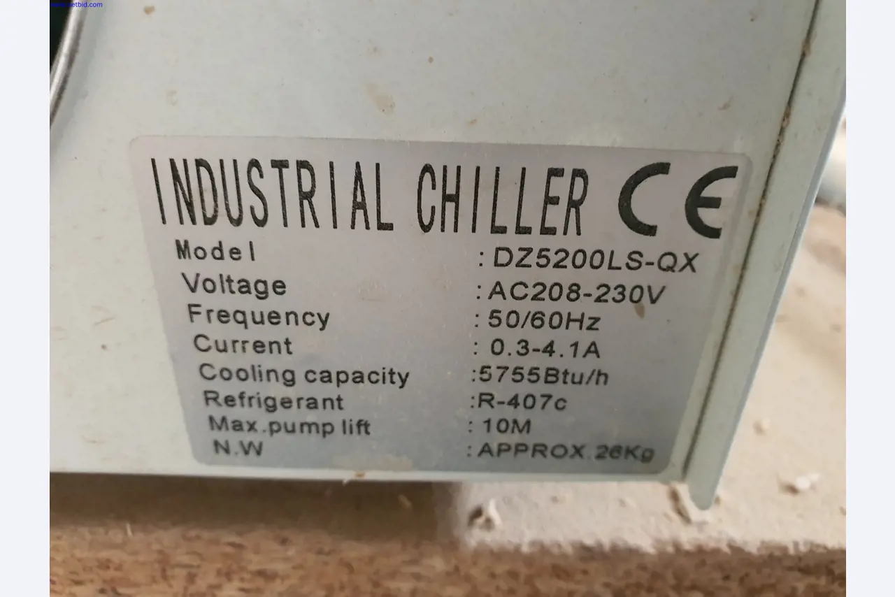 Dobrze utrzymane maszyny do produkcji mebli do salonu-43