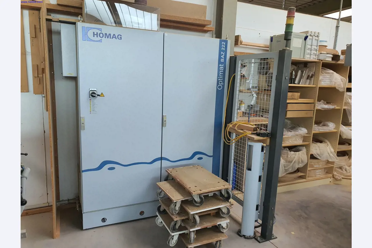 Dobrze utrzymane maszyny do produkcji mebli do salonu-45